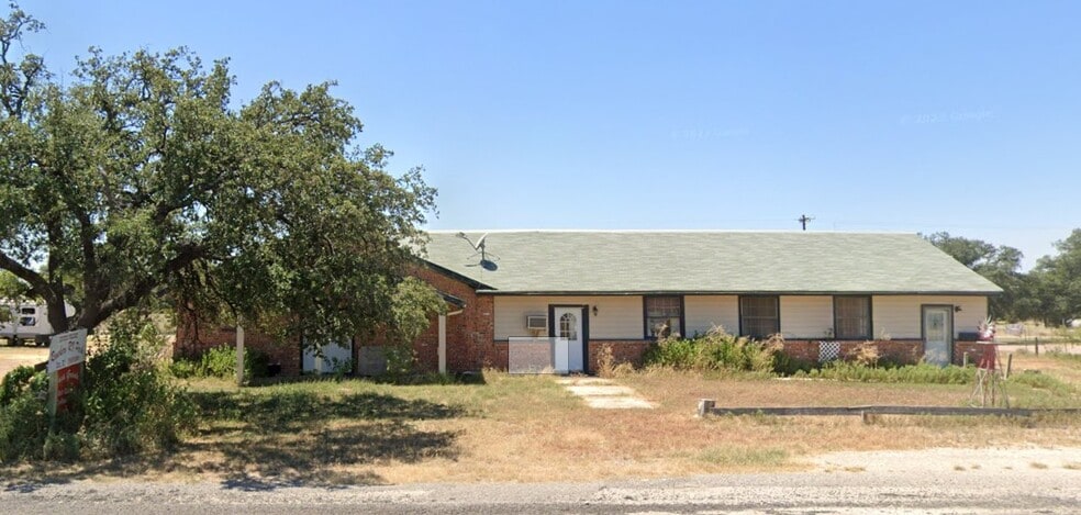 101 N Main St, Eden, TX for sale - Building Photo - Image 3 of 12