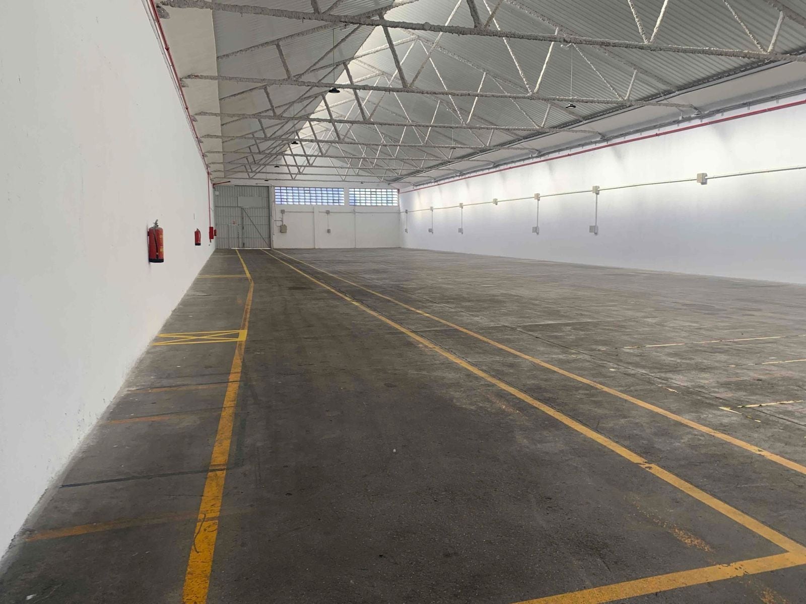 Industrial in San Fernando de Henares, Madrid for lease Building Photo- Image 1 of 3