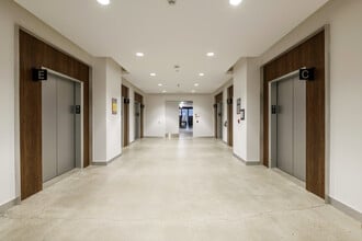 700 S Flower St, Los Angeles, CA for lease Interior Photo- Image 1 of 25