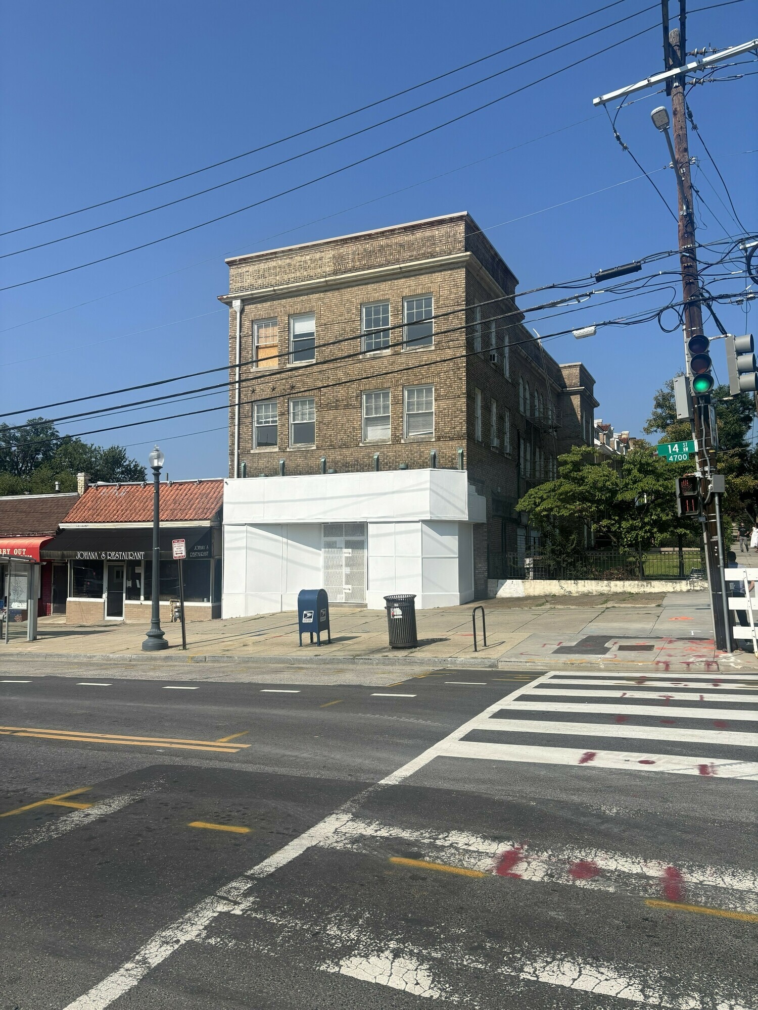 4730 14th St NW, Washington, DC for lease Interior Photo- Image 1 of 6