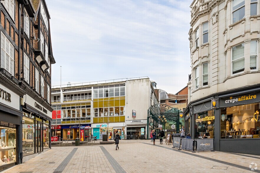 20-25 Market Sq, Bromley à louer - Photo du bâtiment - Image 2 de 4