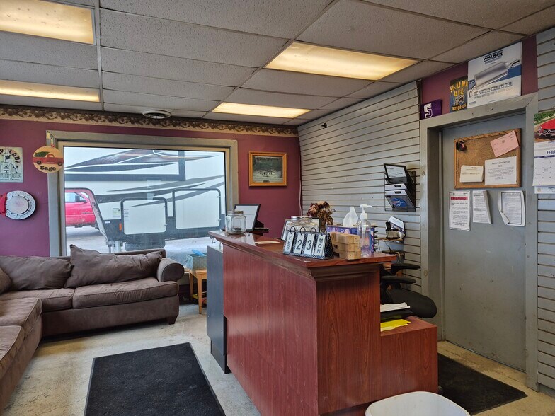 2646 NY-16, Olean, NY à vendre - Photo intérieure - Image 2 de 9