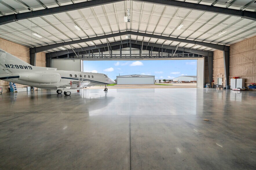 7622 Eagle Ln, Spring, TX à vendre - Photo du bâtiment - Image 3 de 33