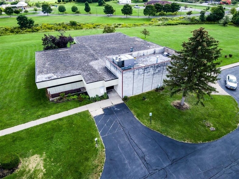 4500 Millennium Dr, Geneseo, NY à vendre - Photo du bâtiment - Image 3 de 5