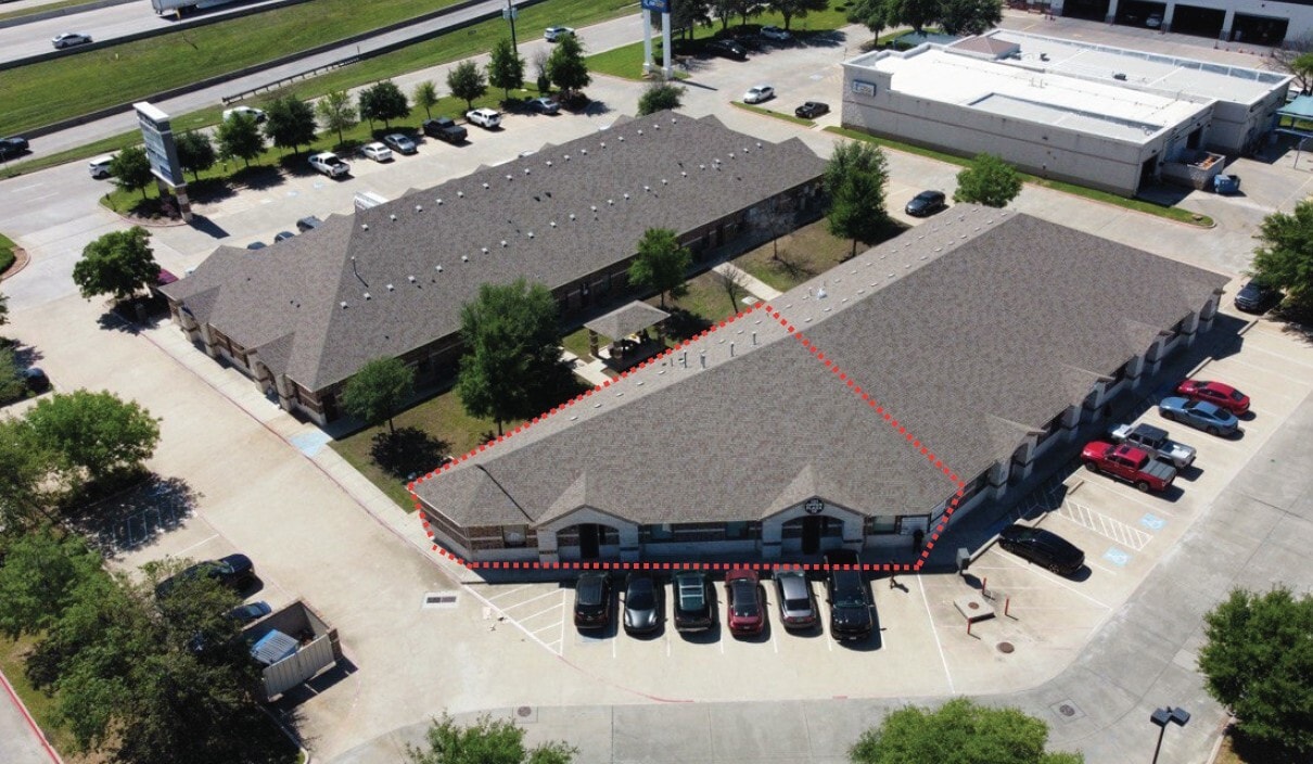 4819 SH 121, The Colony, TX à louer Photo intérieure- Image 1 de 4