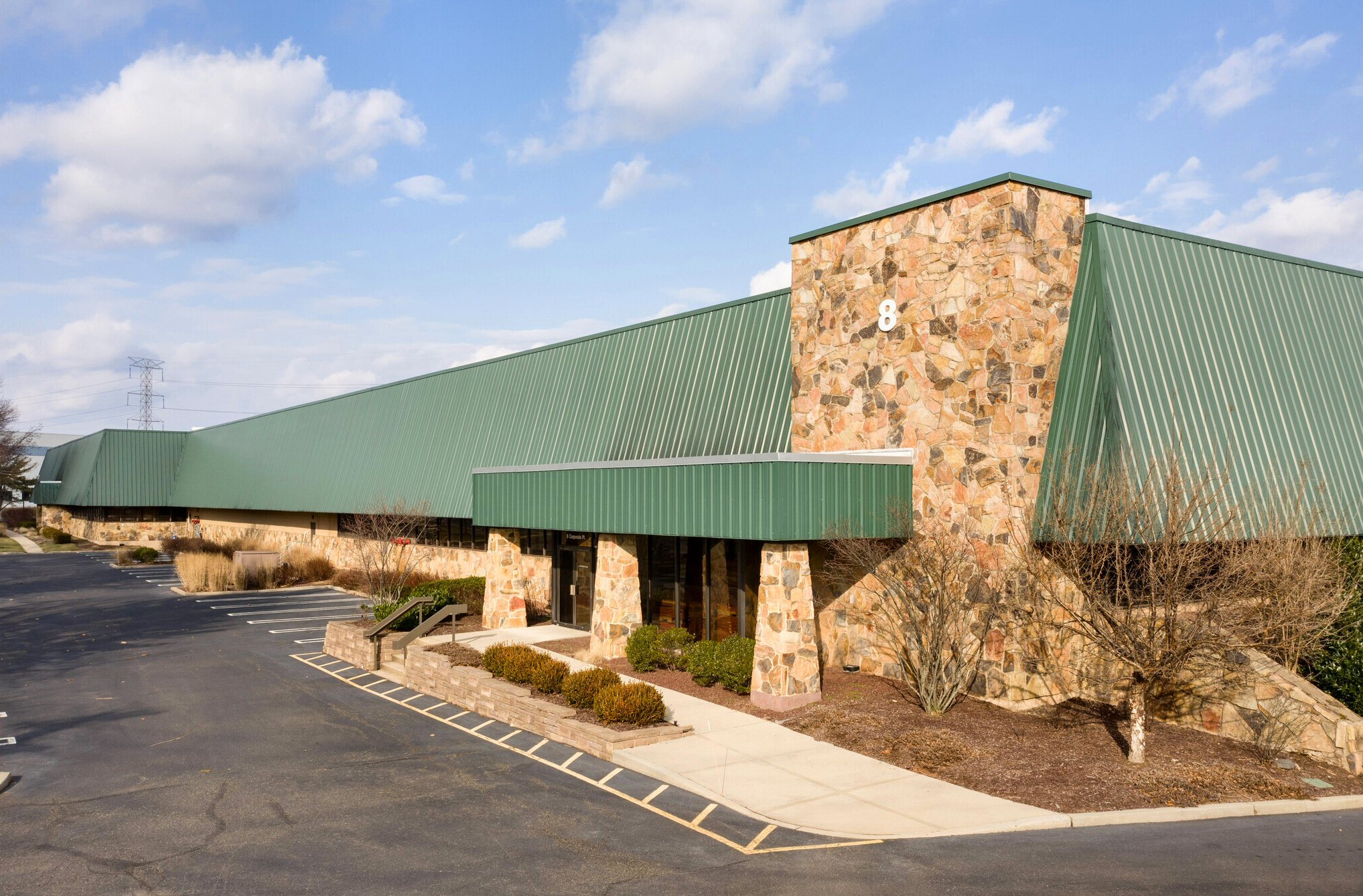 8 Corporate Pl, Piscataway, NJ for lease Building Photo- Image 1 of 1