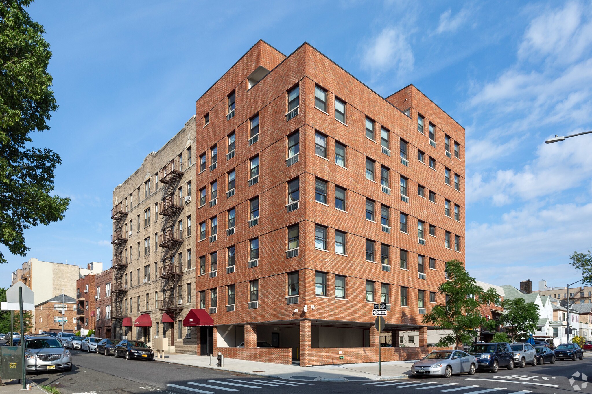 1701 Parkview Ave, Bronx, NY for sale Primary Photo- Image 1 of 5