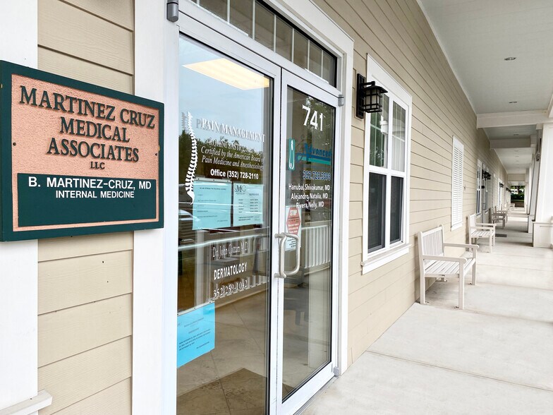 741 CR 466, Lady Lake, FL for lease - Building Photo - Image 1 of 17