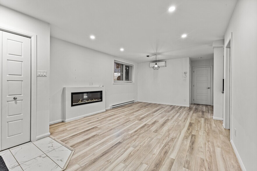 586 Rue Labelle, Saint-jerome, QC à vendre - Photo du bâtiment - Image 3 de 11