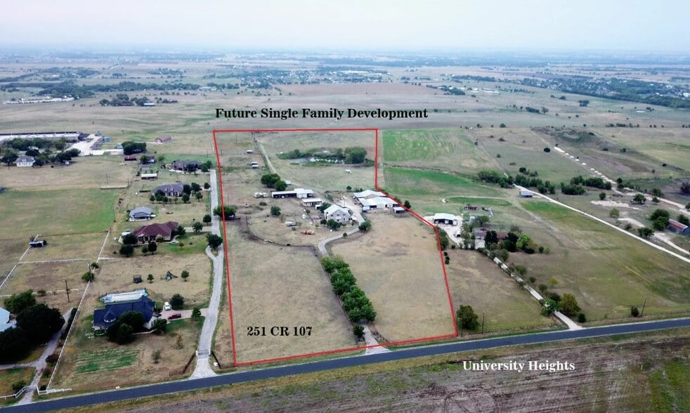 251 County Road 107, Georgetown, TX à vendre - Photo du bâtiment - Image 2 de 9