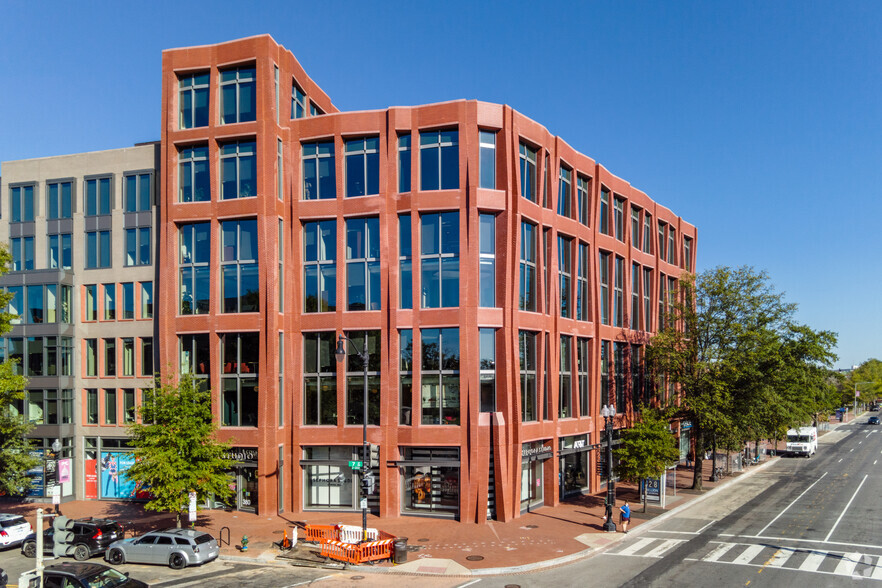 700 Pennsylvania Ave SE, Washington, DC for lease - Building Photo - Image 2 of 12