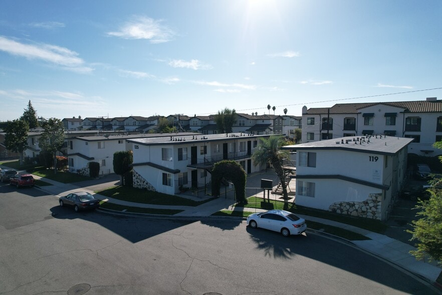 119-135 S Fahrion Pl, Anaheim, CA for sale - Building Photo - Image 3 of 8