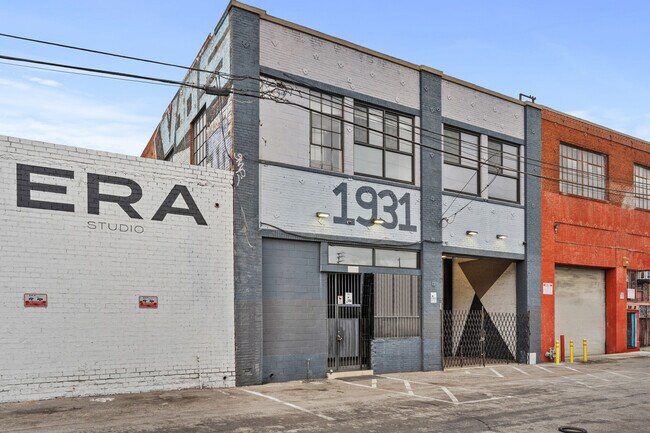 Plus de détails pour 1931 Bay St, Los Angeles, CA - Local d'activités à louer