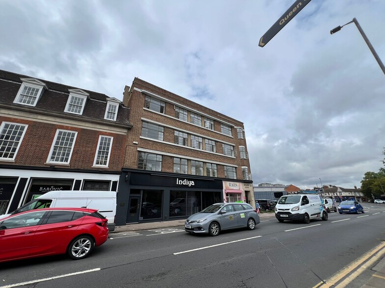 100 High St, Bedford for lease - Building Photo - Image 2 of 16