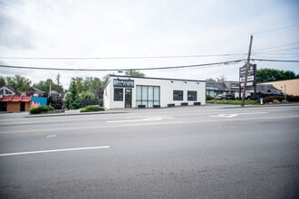 33470 S Fraser Way, Abbotsford, BC for lease Building Photo- Image 2 of 6