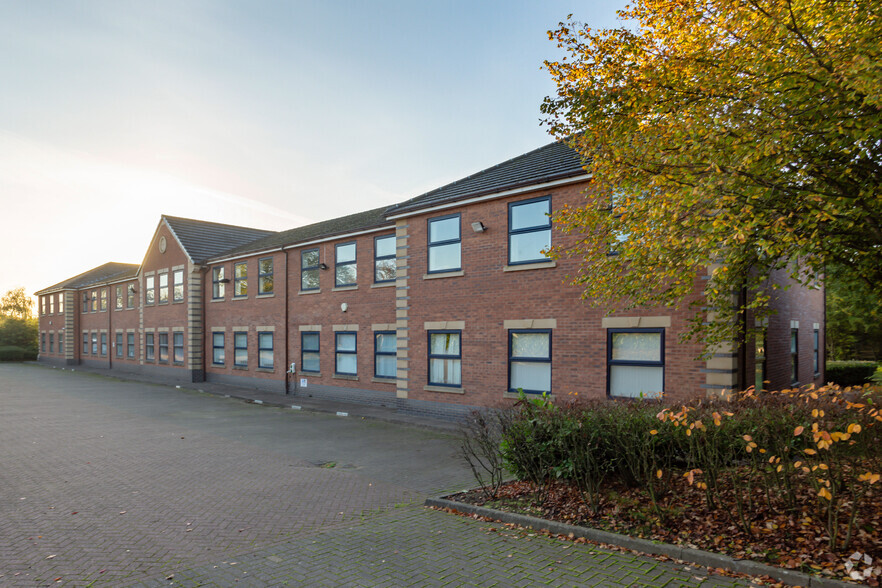 1-7 Westrand, Wolverhampton for sale - Building Photo - Image 3 of 3