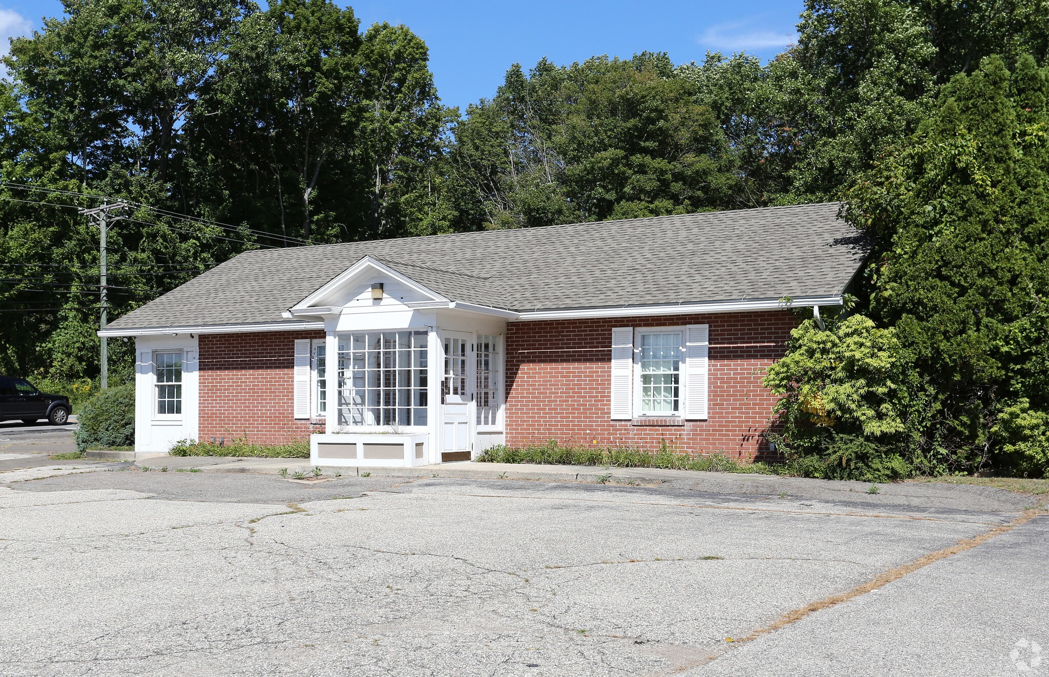 650 Middle Tpke, Storrs Mansfield, CT for lease Primary Photo- Image 1 of 16
