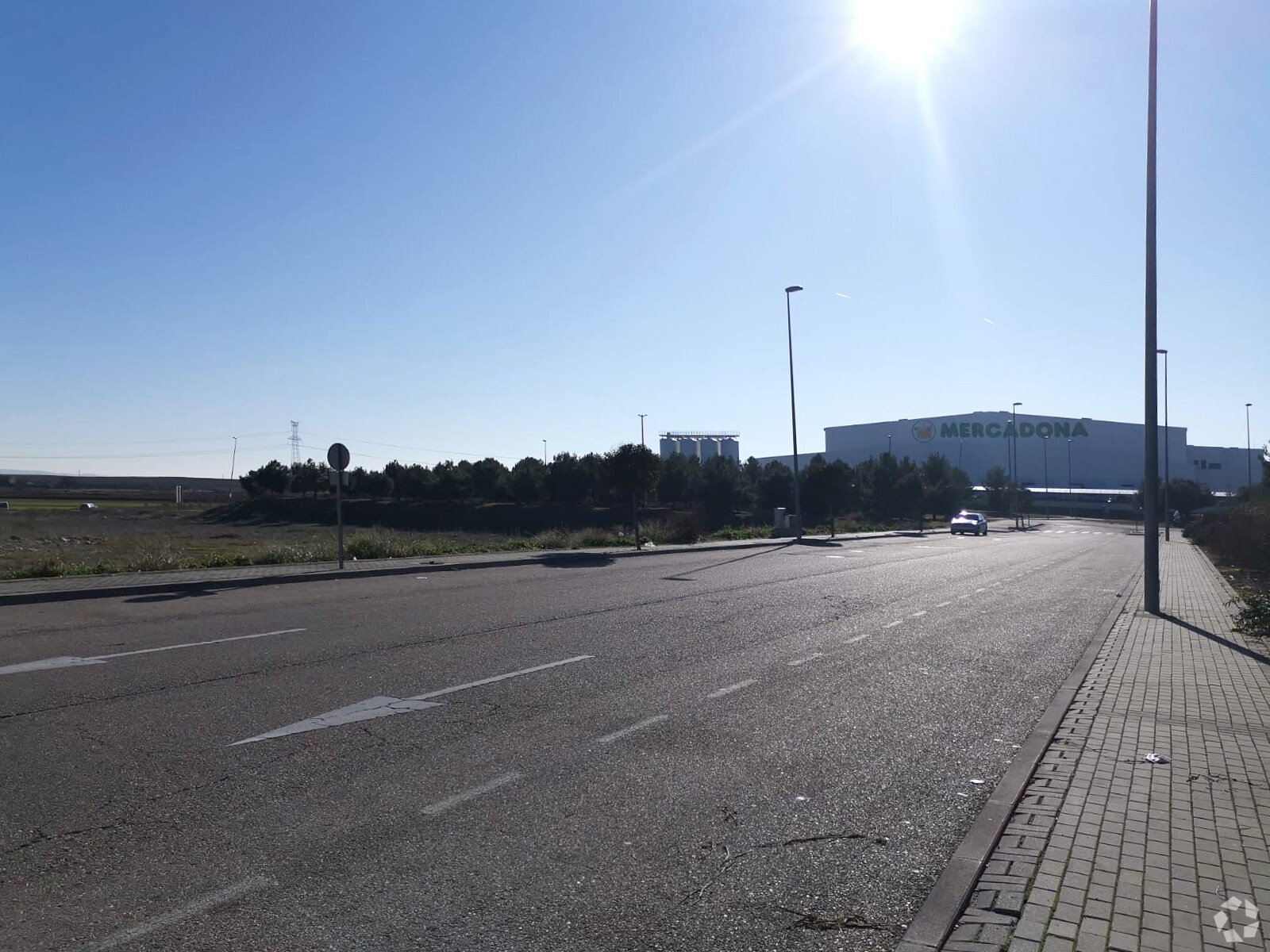 Avenida Nísperos, 2, Ciempozuelos, Madrid à louer Photo principale- Image 1 de 3