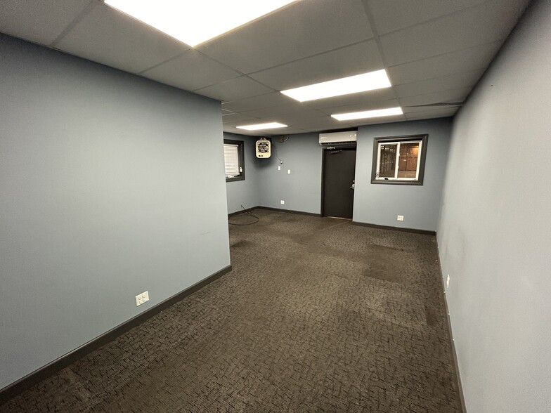 4950 W Pershing Rd, Cicero, IL for lease - Building Photo - Image 3 of 24