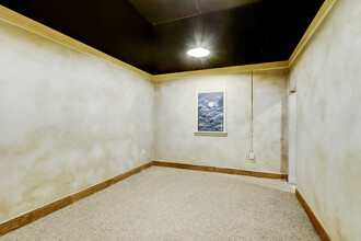 3209-3237 Houston Ave, Houston, TX for lease Interior Photo- Image 2 of 7