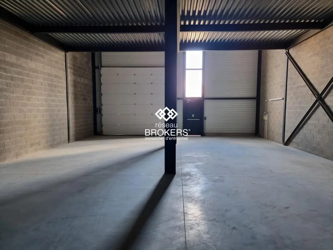 Industriel dans SAINT-GEORGES-D'ORQUES à vendre Photo intérieure- Image 1 de 4