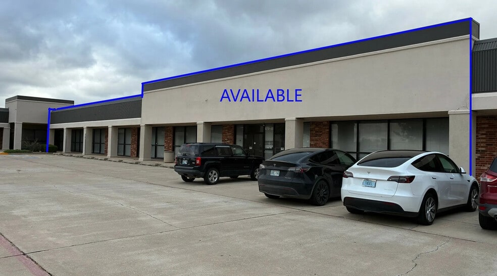 9210 S Western Ave, Oklahoma City, OK for lease - Building Photo - Image 3 of 14
