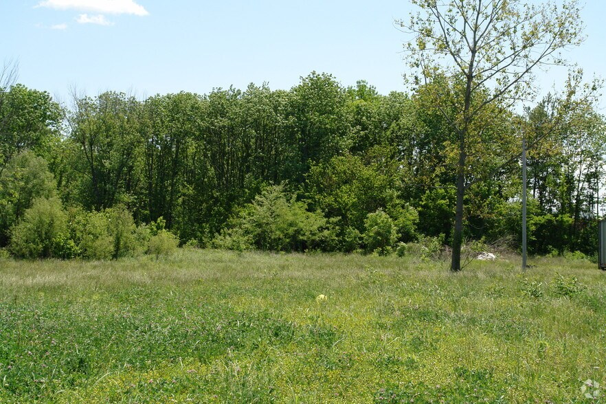 518 S Broadway, Portland, TN à vendre - Photo du bâtiment - Image 2 de 5