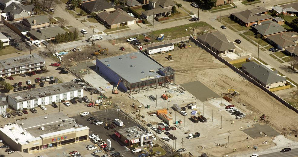 2949 Veterans Memorial Blvd, Metairie, LA à louer - Photo du bâtiment - Image 2 de 15