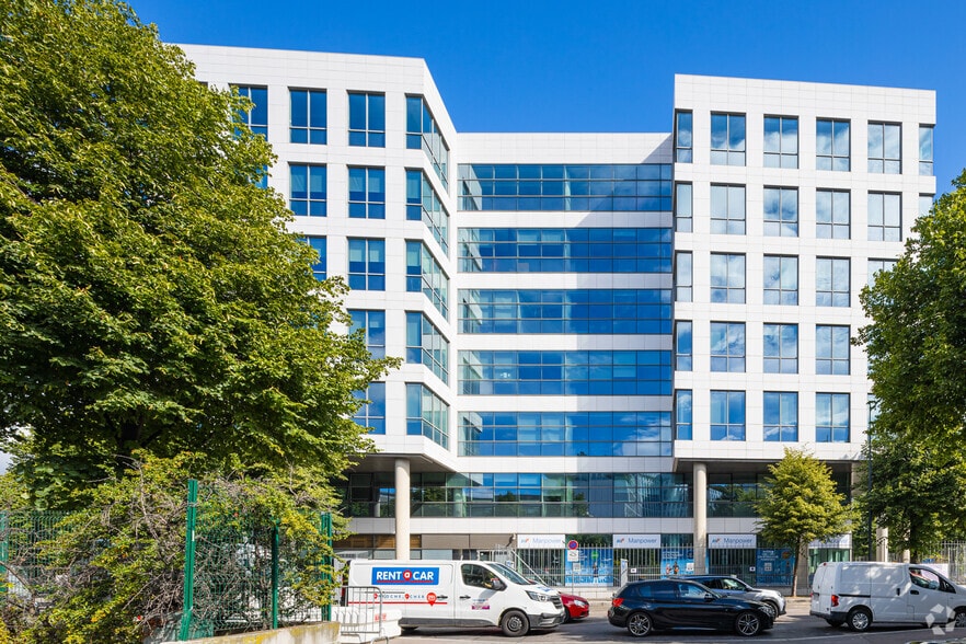 8-10 Avenue Du Stade De France, Saint-Denis for lease - Building Photo - Image 3 of 3