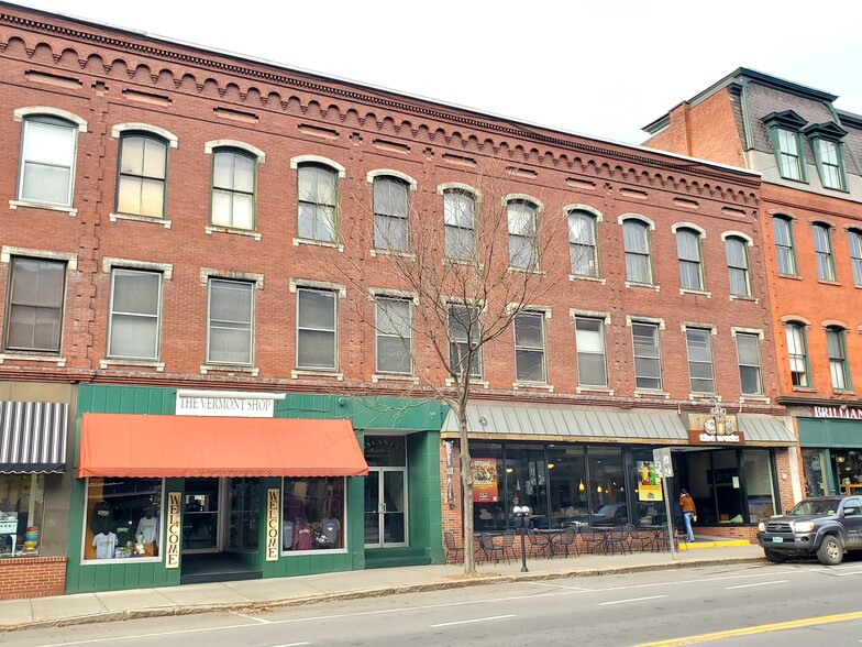 116 Main St, Brattleboro, VT à vendre - Photo principale - Image 1 de 1