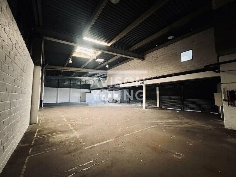 Flex dans Aulnay-sous-Bois à louer - Photo du bâtiment - Image 1 de 13