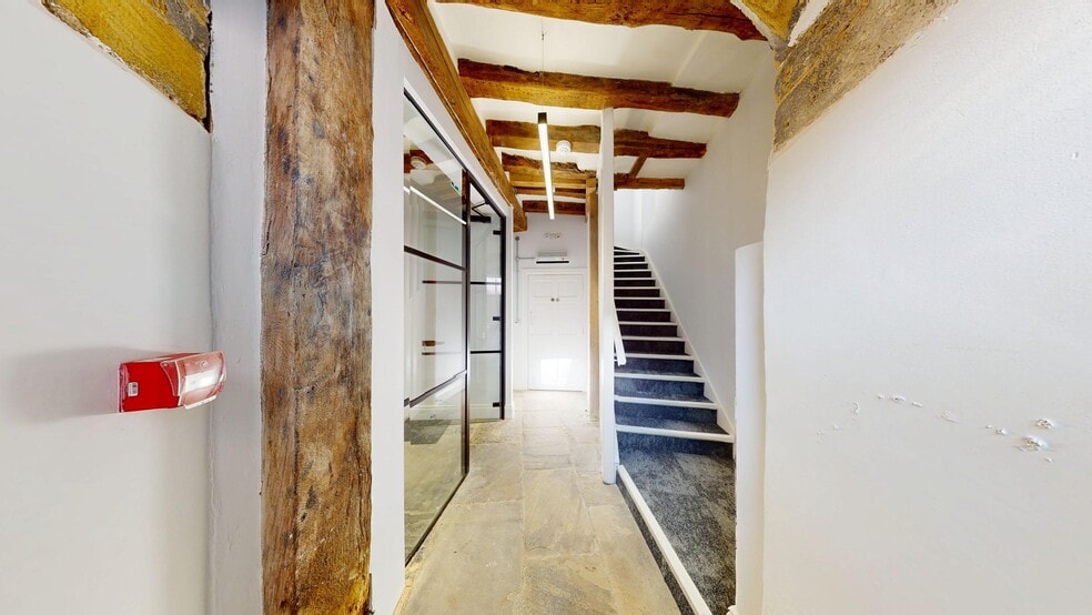 4/6 Trinity Chare, Newcastle Upon Tyne for lease - Matterport 3D Scan - Image 2 of 20