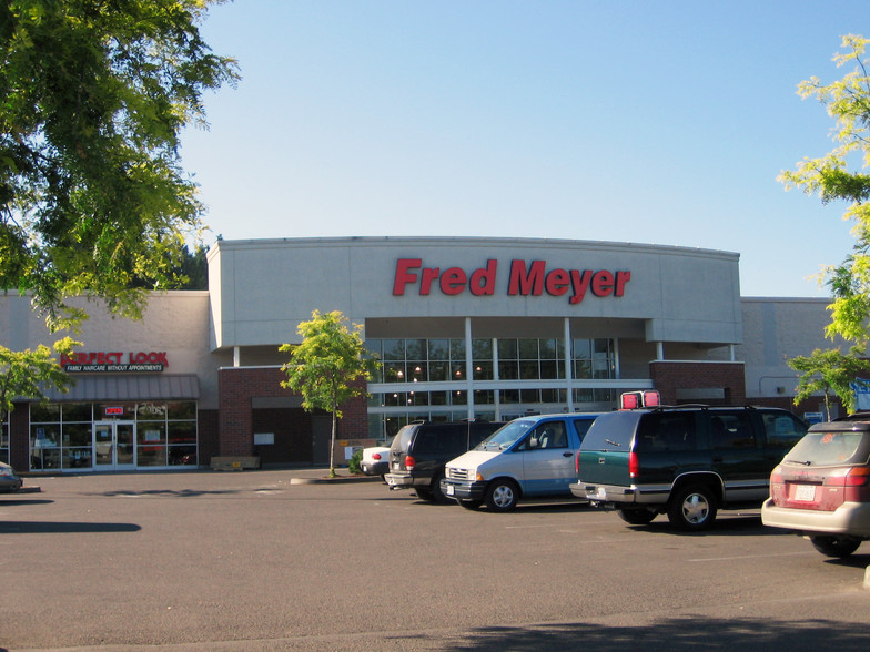 1369-1499 SE First St, Canby, OR for lease - Building Photo - Image 1 of 3