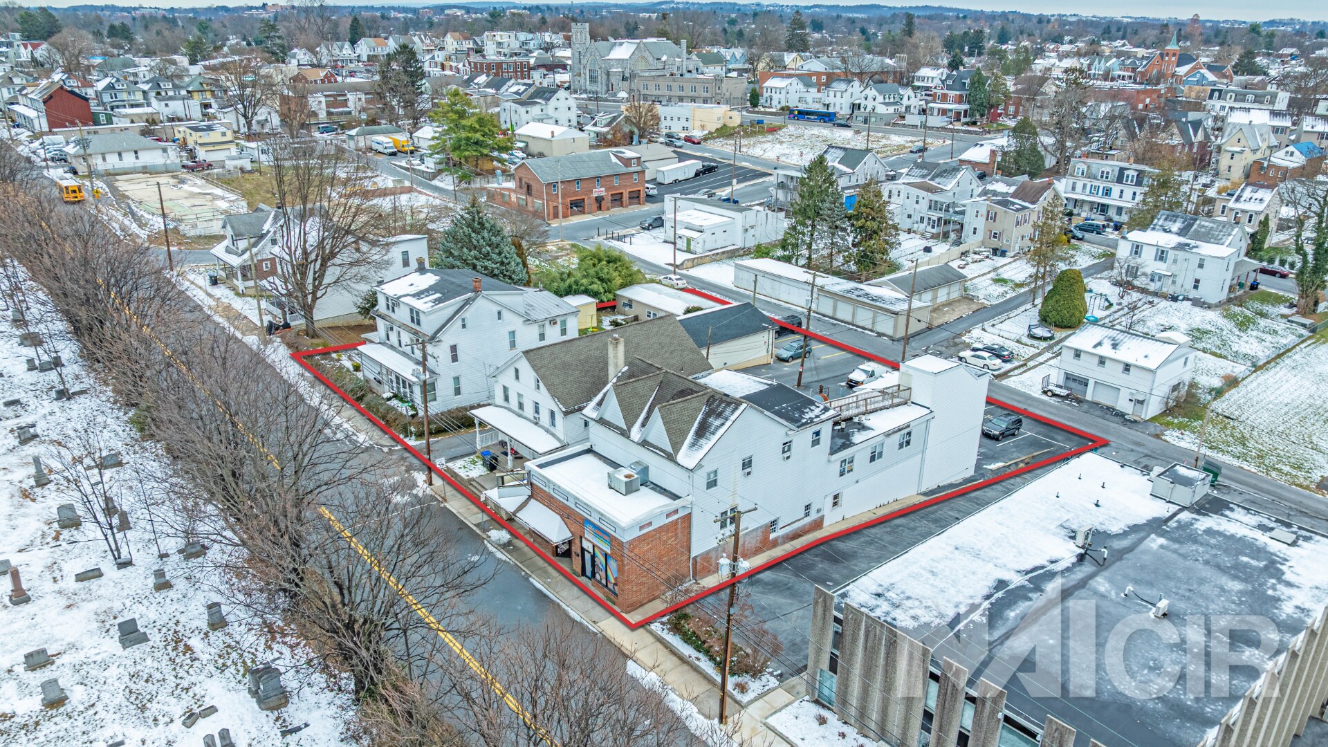 2617-2629 Herr Street portefeuille de 3 propriétés à vendre sur LoopNet.ca Photo du bâtiment- Image 1 de 7