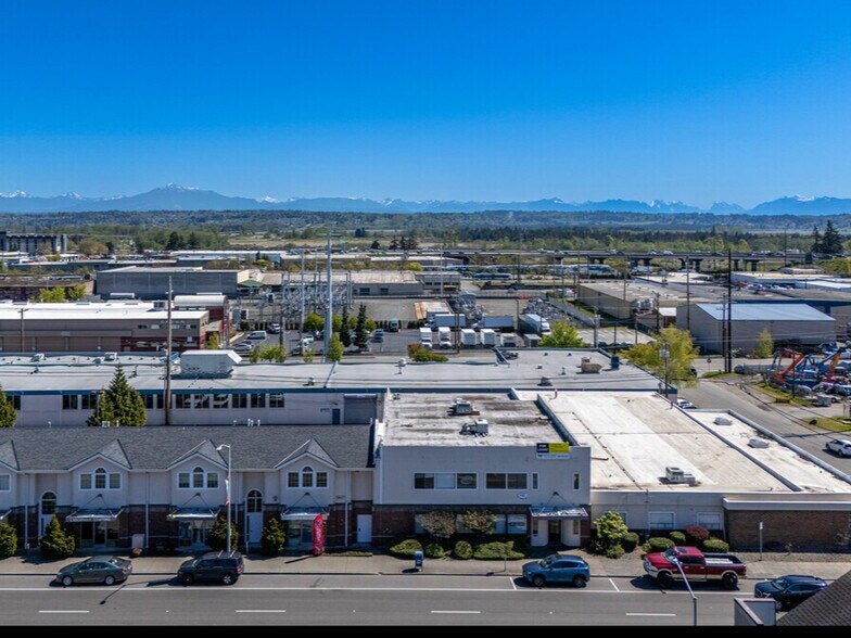 3423-3425 Broadway Ave, Everett, WA à louer - Photo du bâtiment - Image 2 de 7