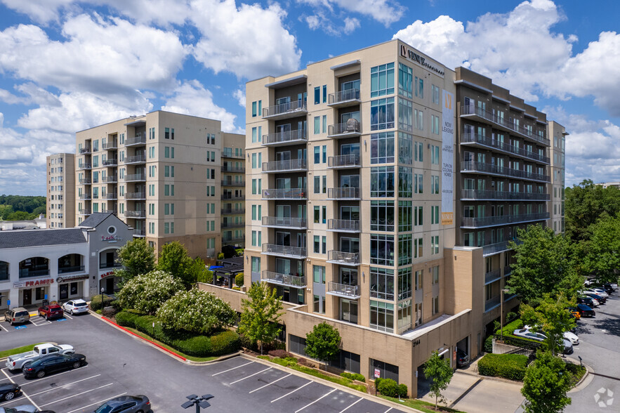 100 Colonial Homes Dr, Atlanta, GA à vendre - Photo principale - Image 1 de 1