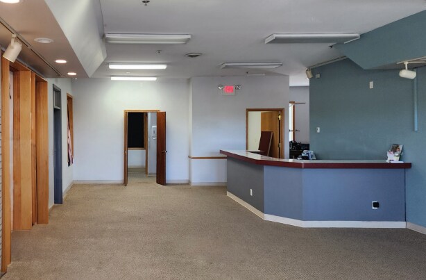 2301-2359 Silvernail Rd, Pewaukee, WI à louer Photo intérieure- Image 1 de 5