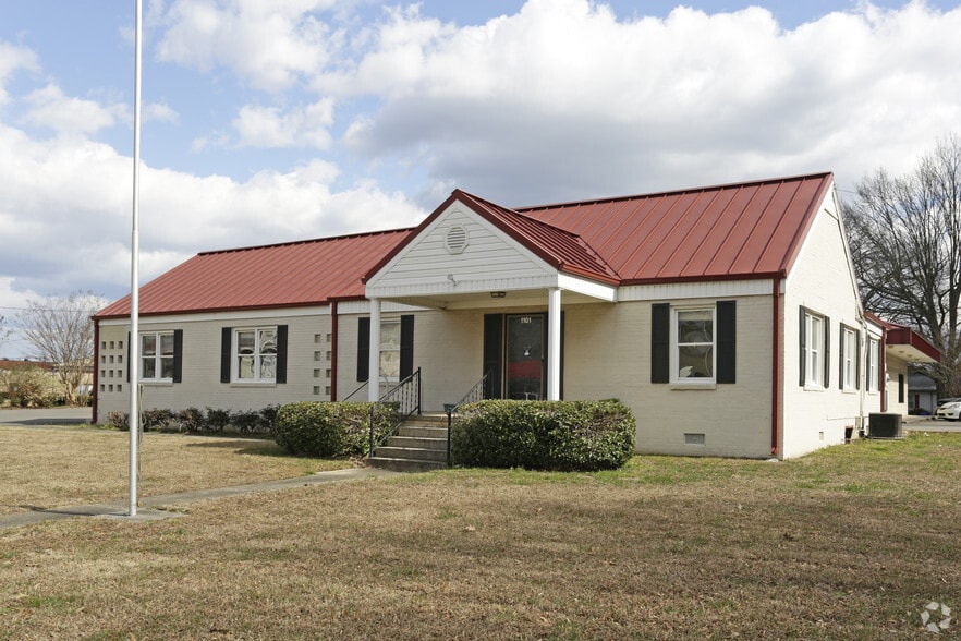 1101 S Thornton Ave, Dalton, GA for sale - Building Photo - Image 3 of 8