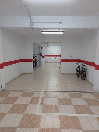 More details for Calle Luis Ponce de León, 19, Córdoba - Retail for Sale