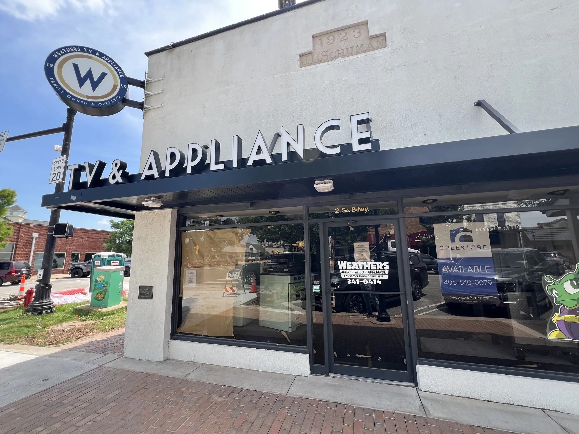 2 S Broadway, Edmond, OK à vendre Photo principale- Image 1 de 1