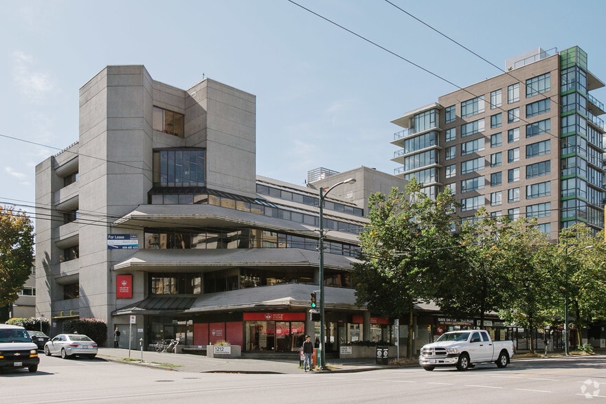 1212-1232 W Broadway, Vancouver, BC for lease - Primary Photo - Image 1 of 16