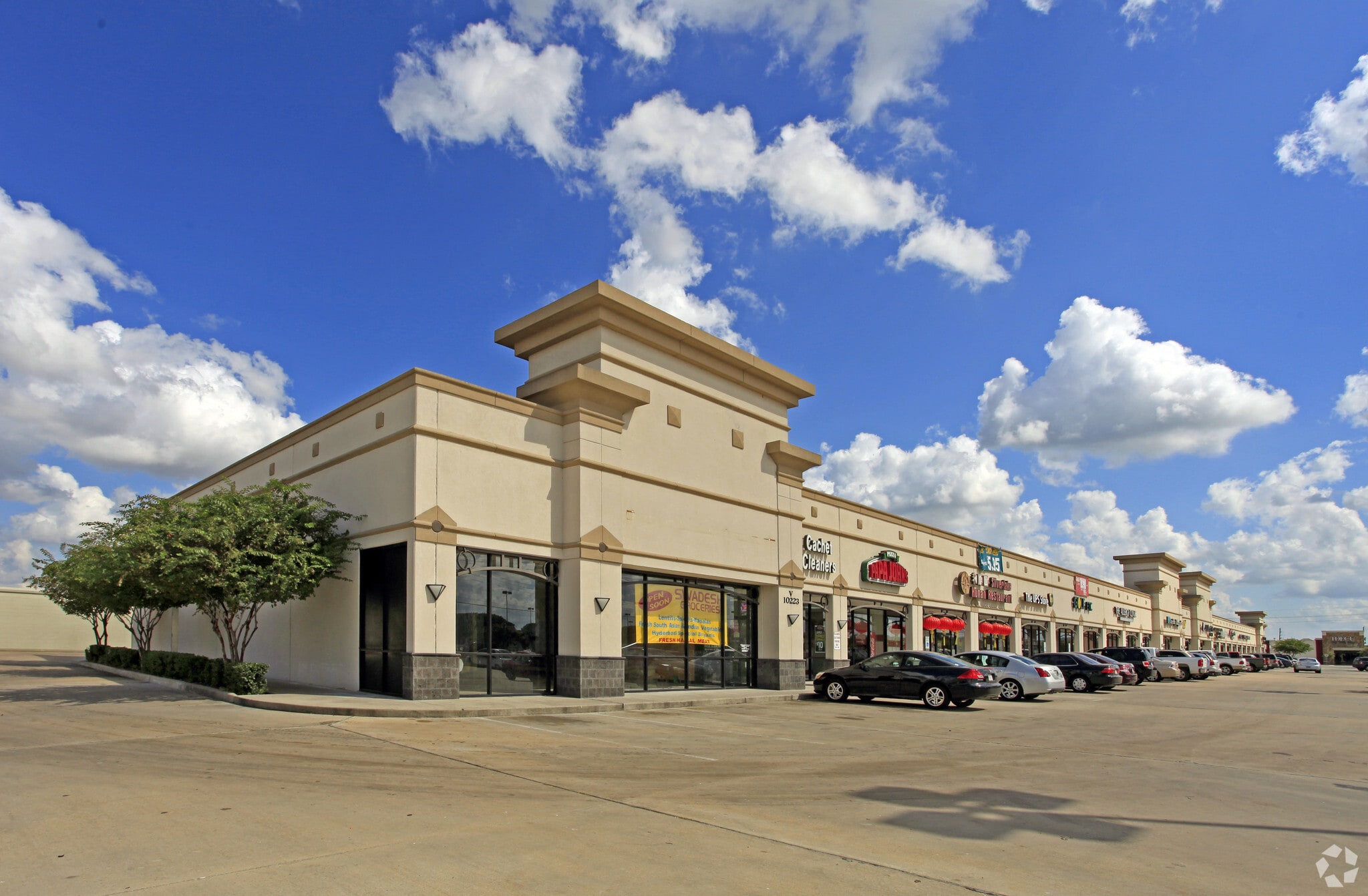 10223 W Broadway St, Pearland, TX for lease Primary Photo- Image 1 of 5