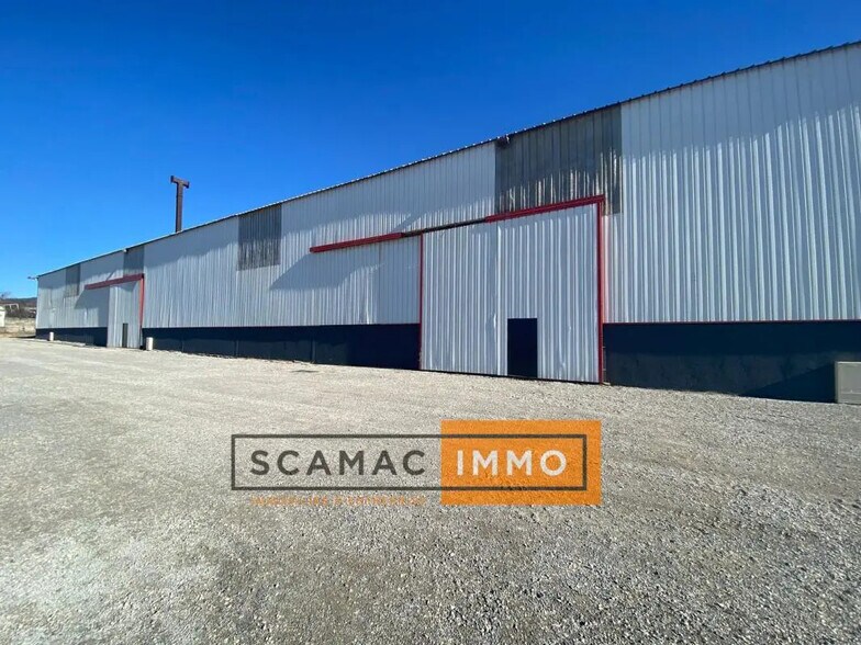 Flex dans Manosque à louer - Photo du bâtiment - Image 2 de 4