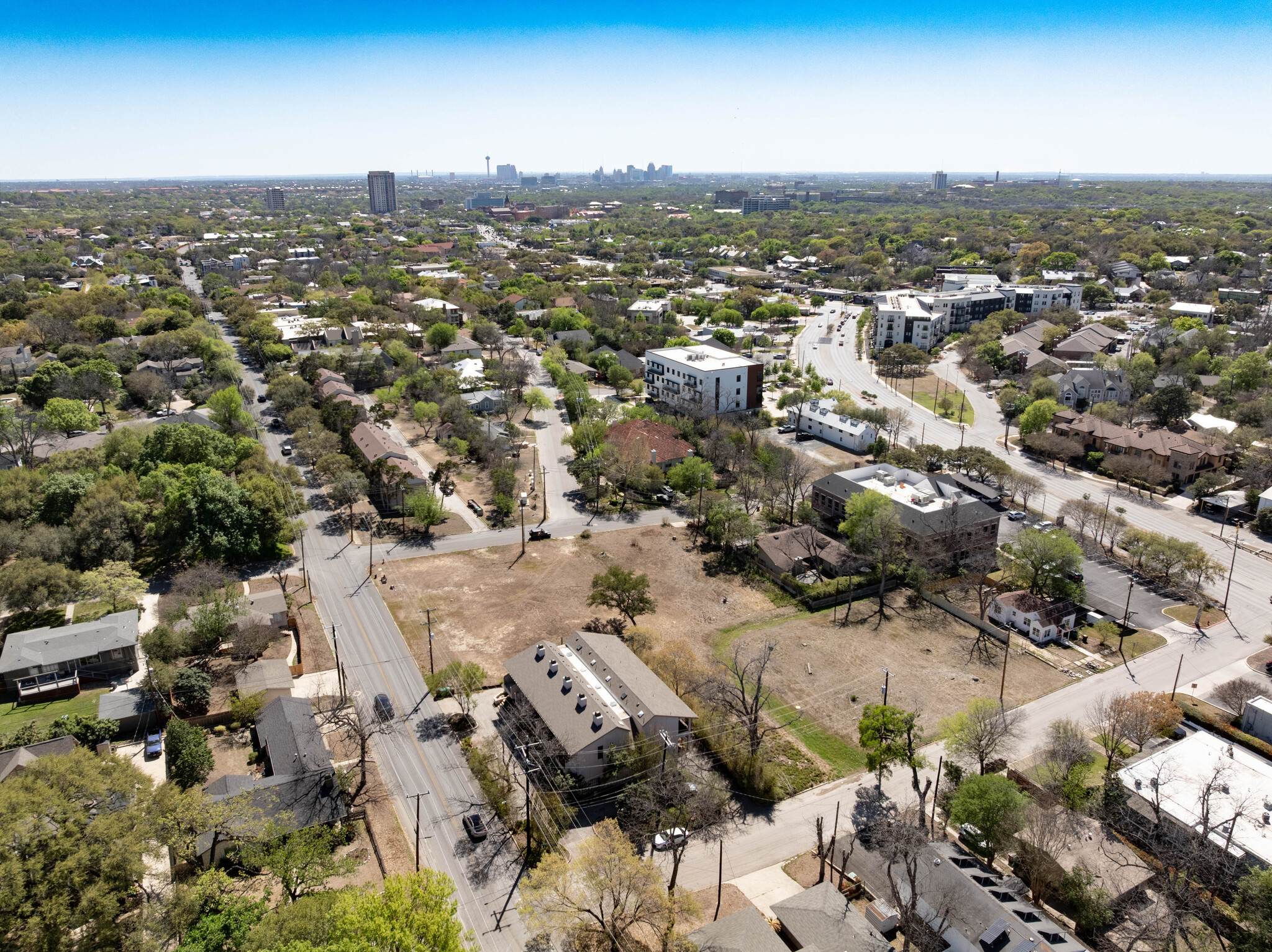 321 Kampmann Ave, San Antonio, TX for sale Primary Photo- Image 1 of 11