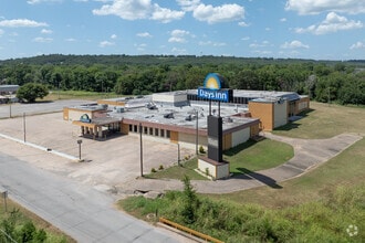 810 E Trudgeon St, Henryetta, OK - Aerial map view