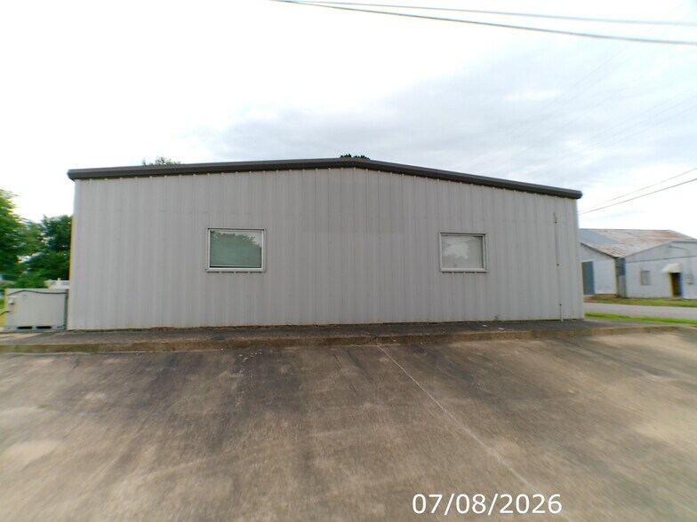 204 N 2nd St, Ozark, AR for sale - Building Photo - Image 3 of 23