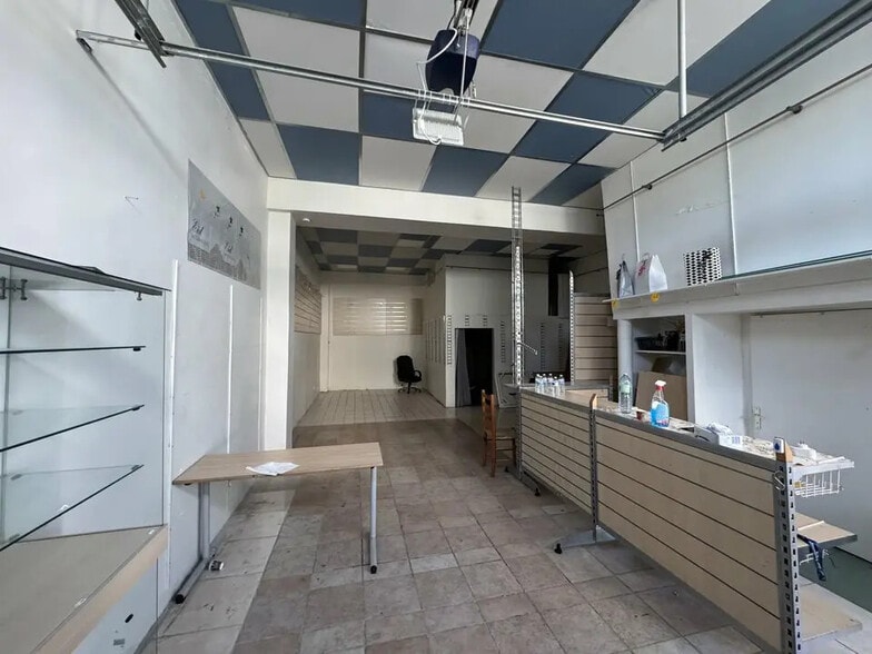 Flex in Mareuil-lès-Meaux for sale - Interior Photo - Image 1 of 12