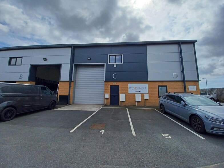 5A-5G Mannings Heath Rd, Poole for lease - Building Photo - Image 1 of 31