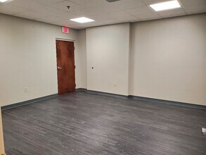 2572 W State Road 426, Oviedo, FL for lease Interior Photo- Image 1 of 13