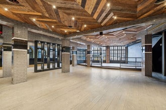12-23 Jackson Ave, Long Island City, NY for lease Interior Photo- Image 2 of 8